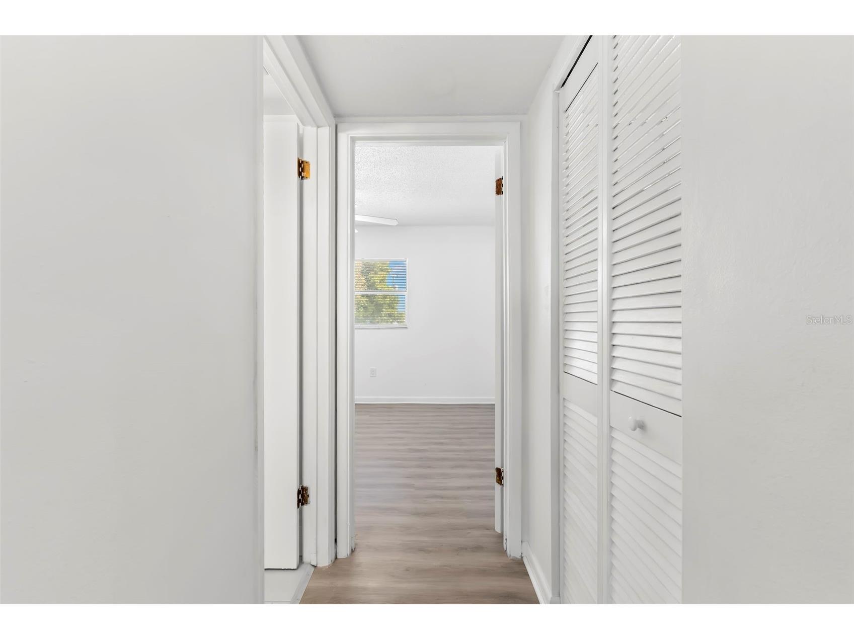 11025 2nd Street E #8 Treasure Island FL 33706 TB8474169 image26