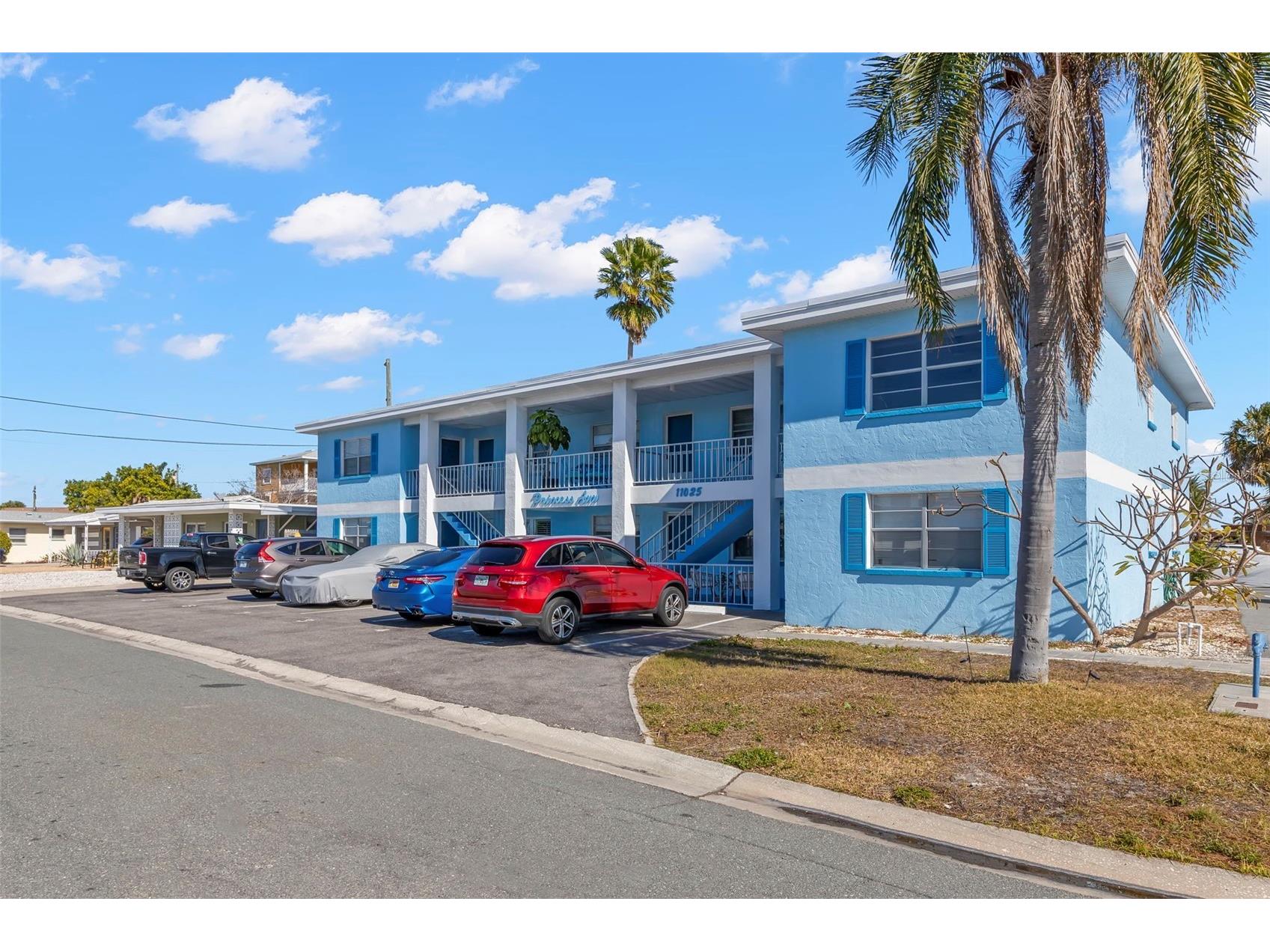 11025 2nd Street E #8 Treasure Island FL 33706 TB8474169 image3