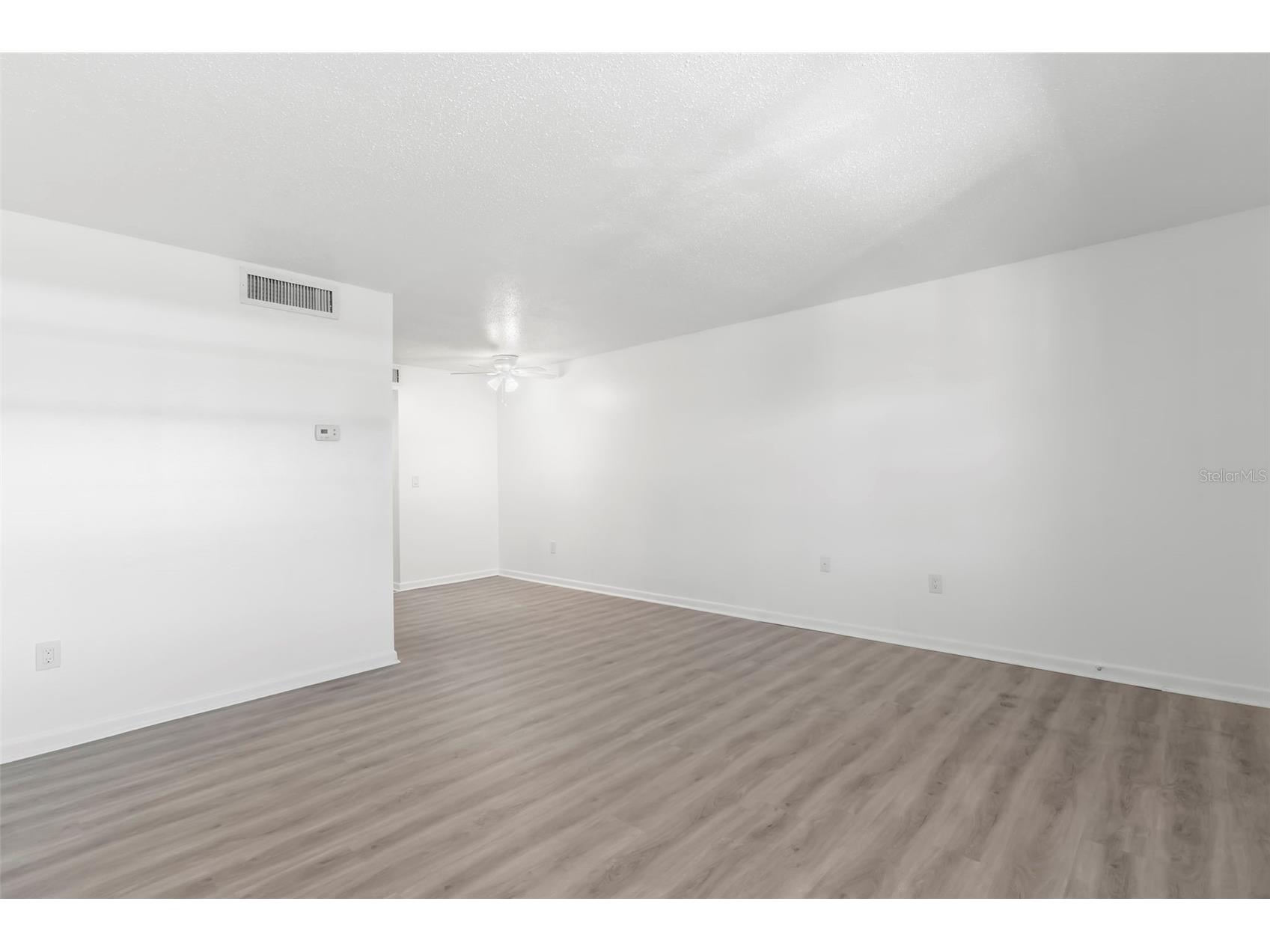 11025 2nd Street E #8 Treasure Island FL 33706 TB8474169 image9