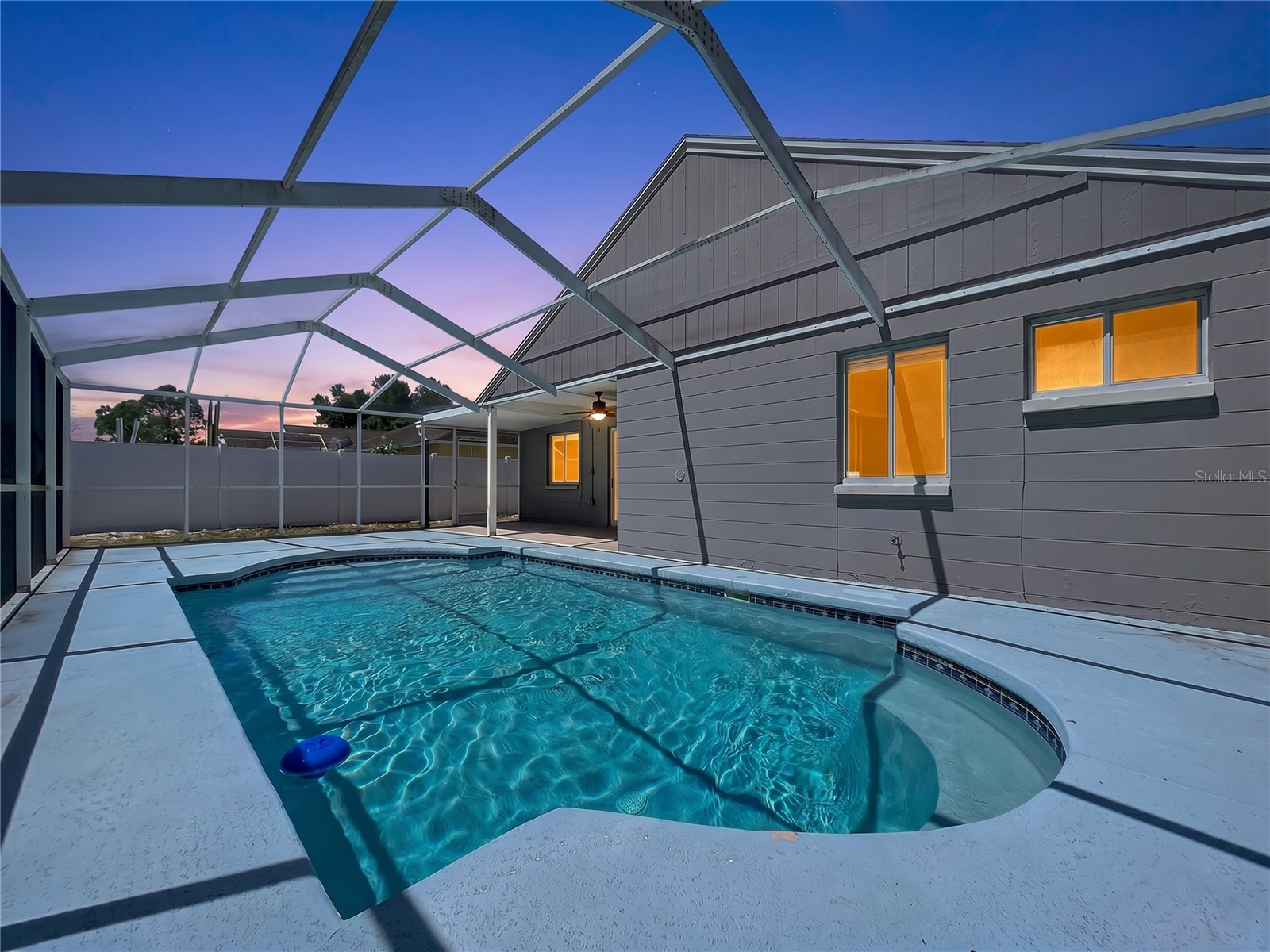 11027 Streamside Drive Tampa FL 33624 TB8503492 image37