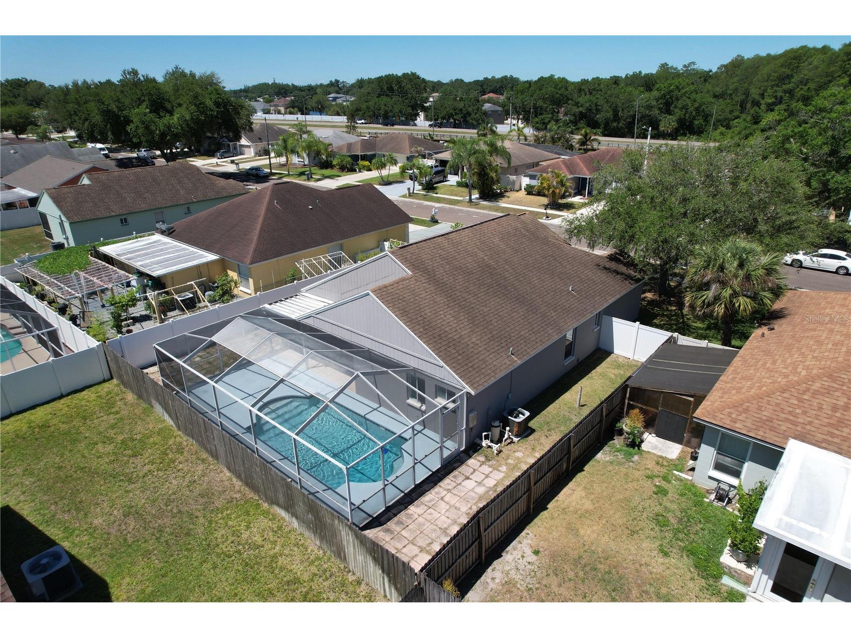 11027 Streamside Drive Tampa FL 33624 TB8503492 image48