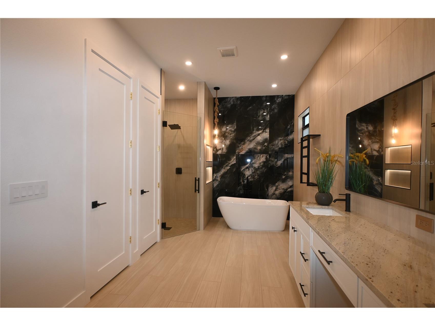 1103 Alpine Drive Brandon FL 33510 TB8532445 image14