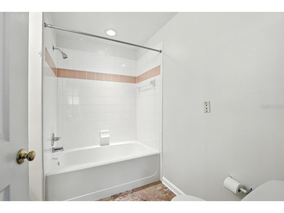 1103 Bay Club Circle #1103 Tampa FL 33607 TB8412628 image17