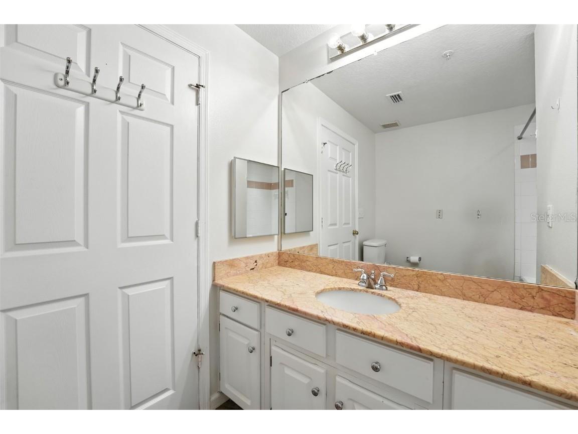 1103 Bay Club Circle #1103 Tampa FL 33607 TB8412628 image18