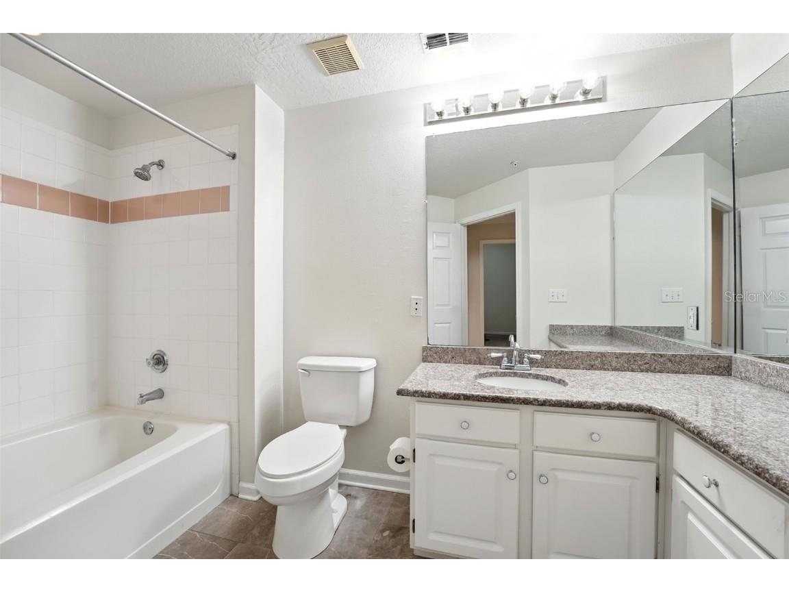 1103 Bay Club Circle #1103 Tampa FL 33607 TB8412628 image22