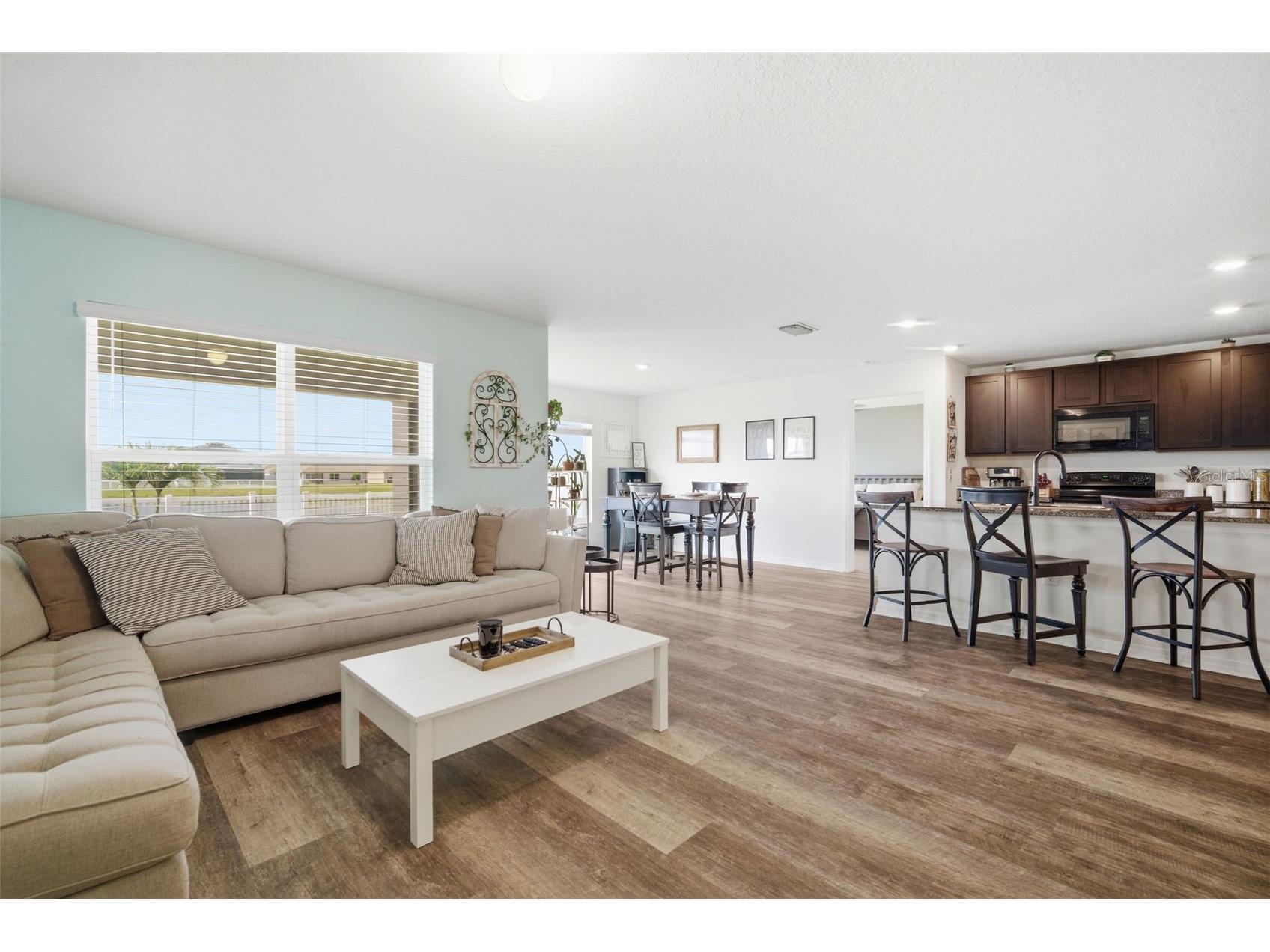 1103 Coastal Hammock Avenue Ruskin FL 33570 TB8504408 image5