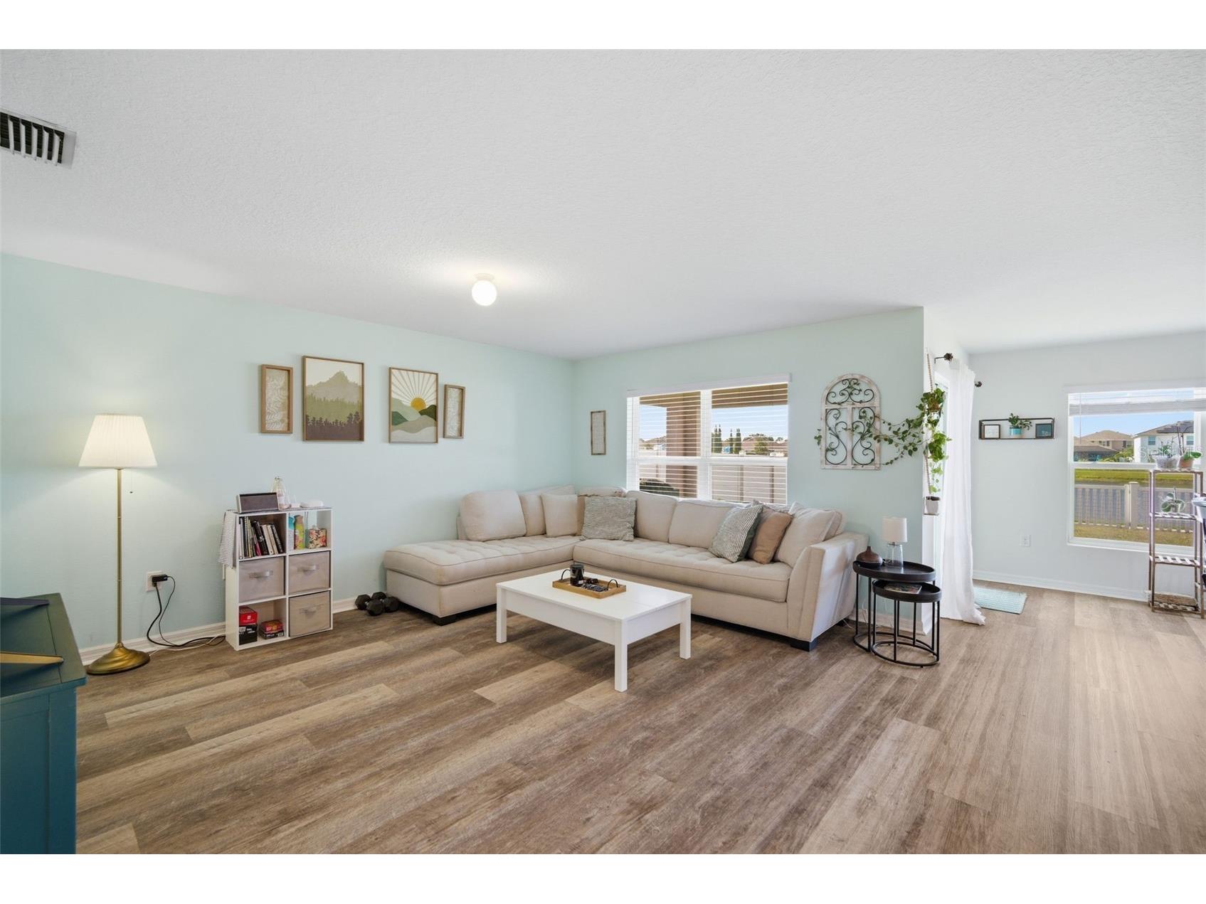 1103 Coastal Hammock Avenue Ruskin FL 33570 TB8504408 image6
