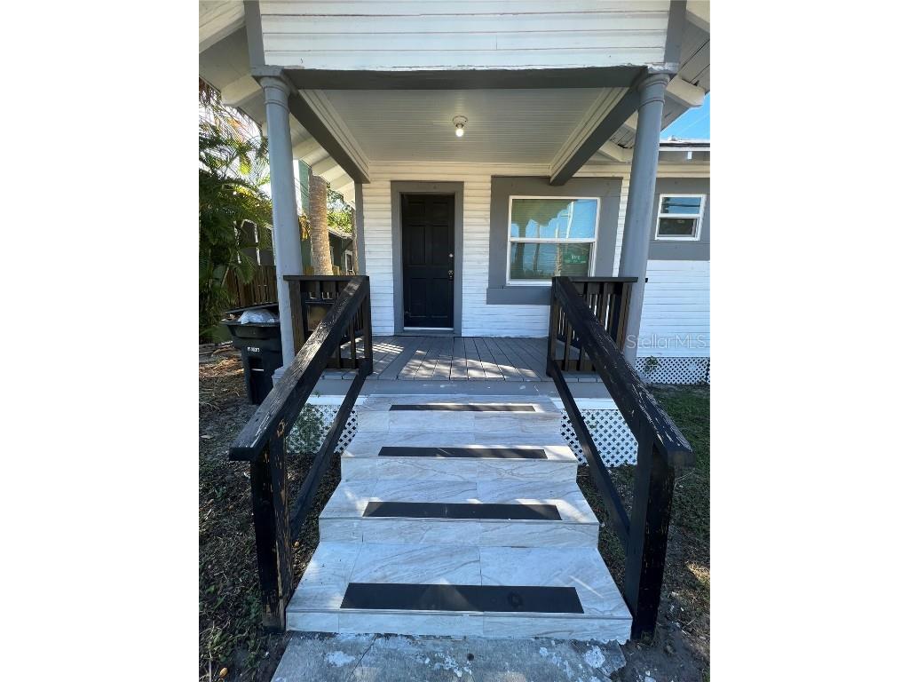 1103 Drew Street Clearwater FL 33755 U8219340 image1