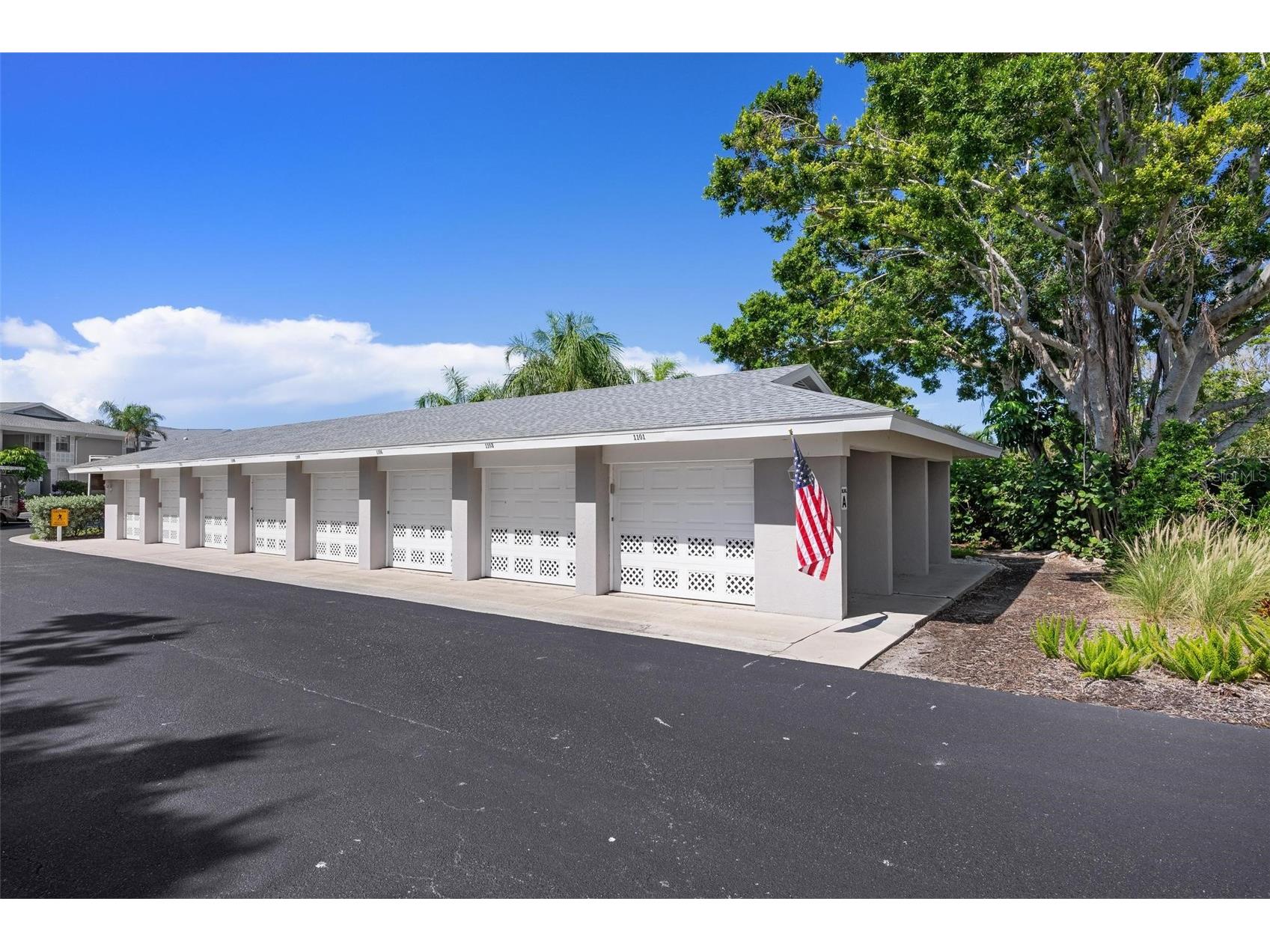 1103 Edgewater Circle #1103 Bradenton FL 34209 - PALMA SOLA BAY A4661825 image33