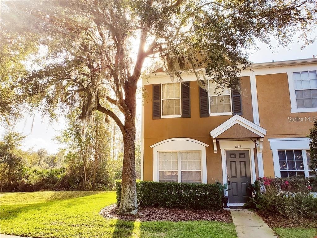 1103 Kennewick Court Wesley Chapel FL 33543 T3351488 image1