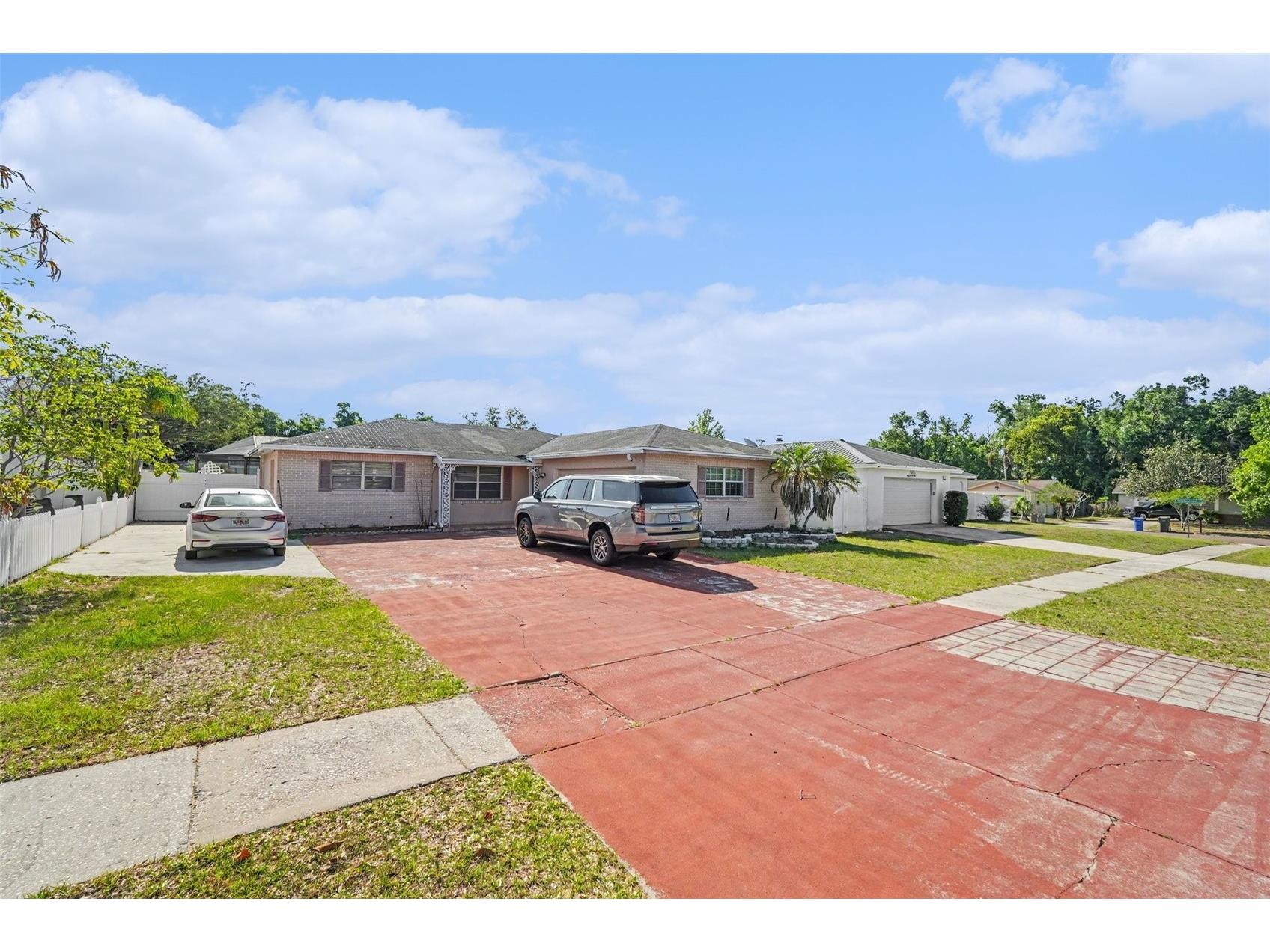 1103 Londonwood Street Brandon FL 33510 TB8500165 image1