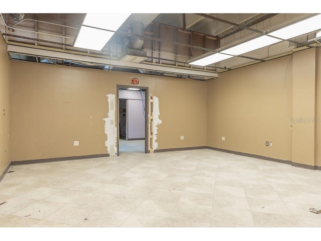 1103 S Woodland Boulevard Deland FL 32720 V4946223 image5