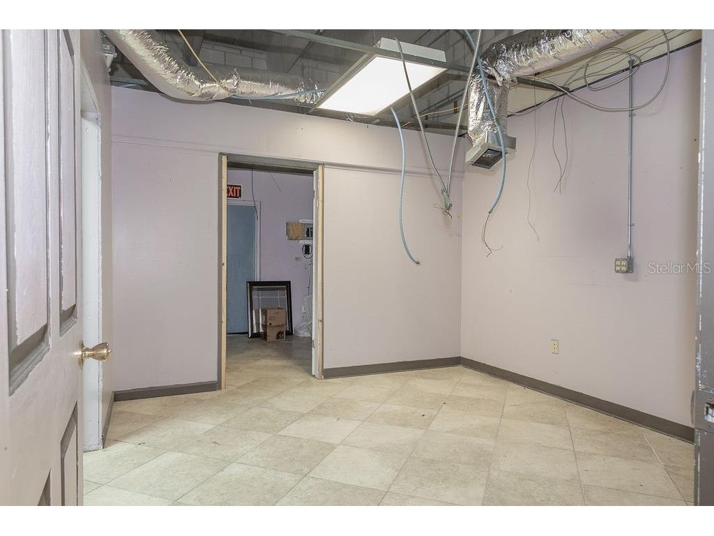 1103 S Woodland Boulevard Deland FL 32720 V4946223 image7