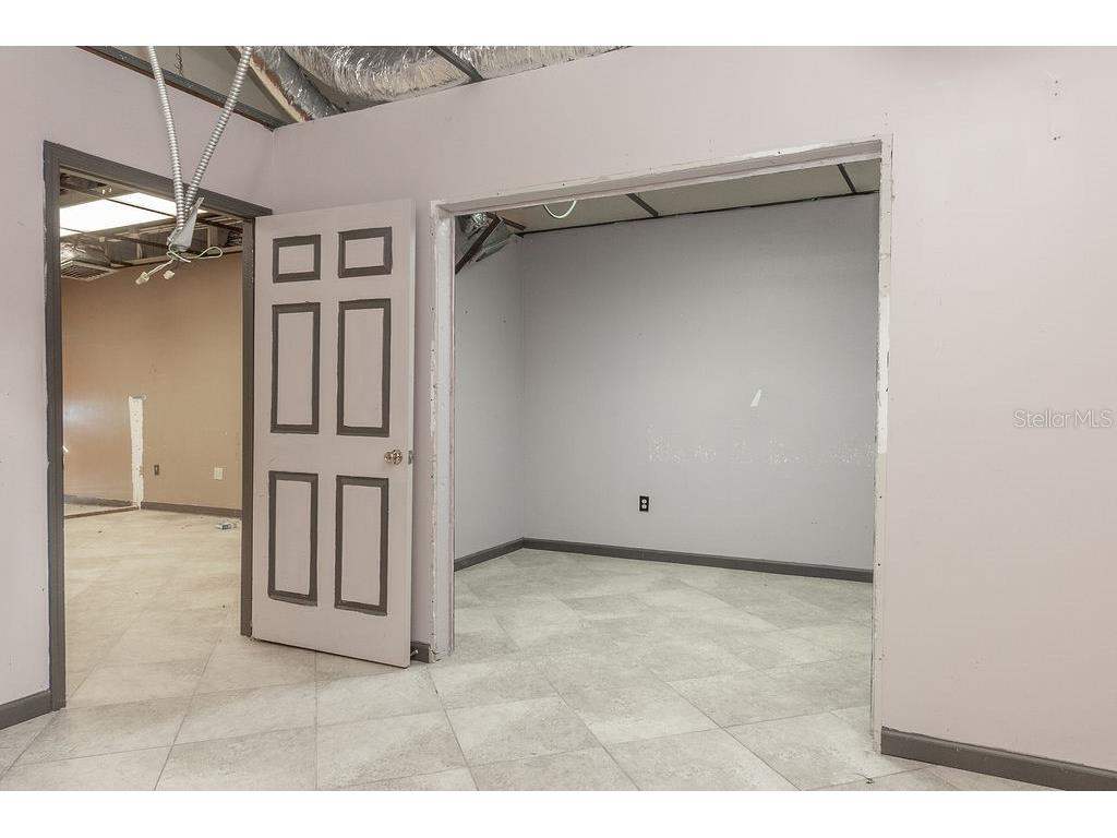 1103 S Woodland Boulevard Deland FL 32720 V4946223 image8