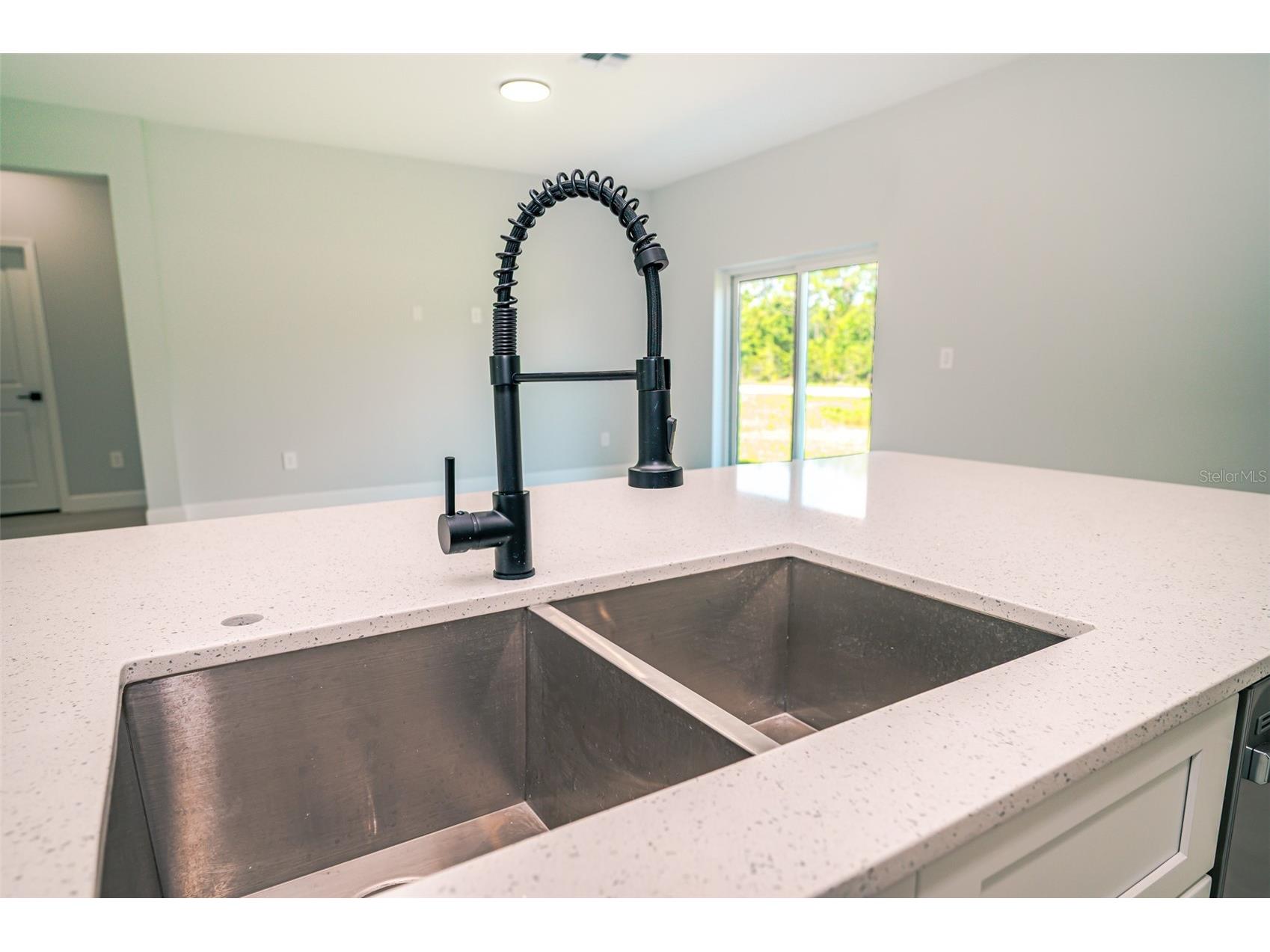 1103 Saint Tropez Court Kissimmee FL 34759 S5150726 image3