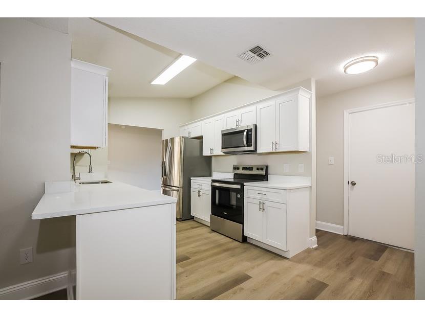 1103 Shaffer Trail Oviedo FL 32765 O6363561 image5