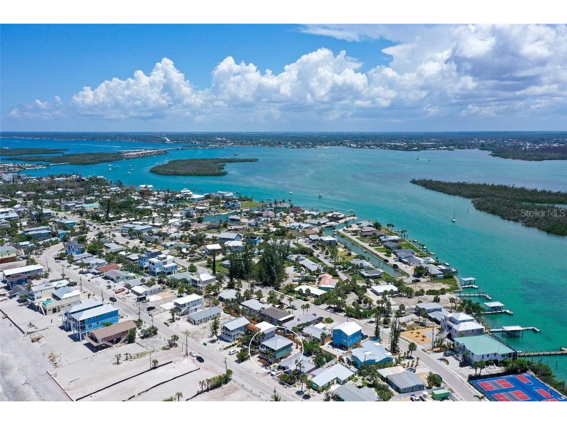 1103 Shore View Drive Englewood FL 34223 A4654919 image35