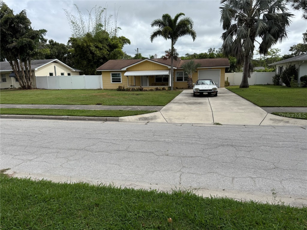 1103 Varona Street Belleair FL 33756 TB8436814 image1