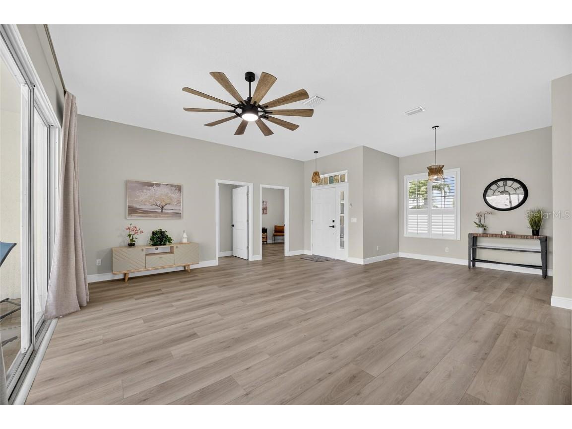 1103 Villeroy Drive Sun City Center FL 33573 TB8409254 image6