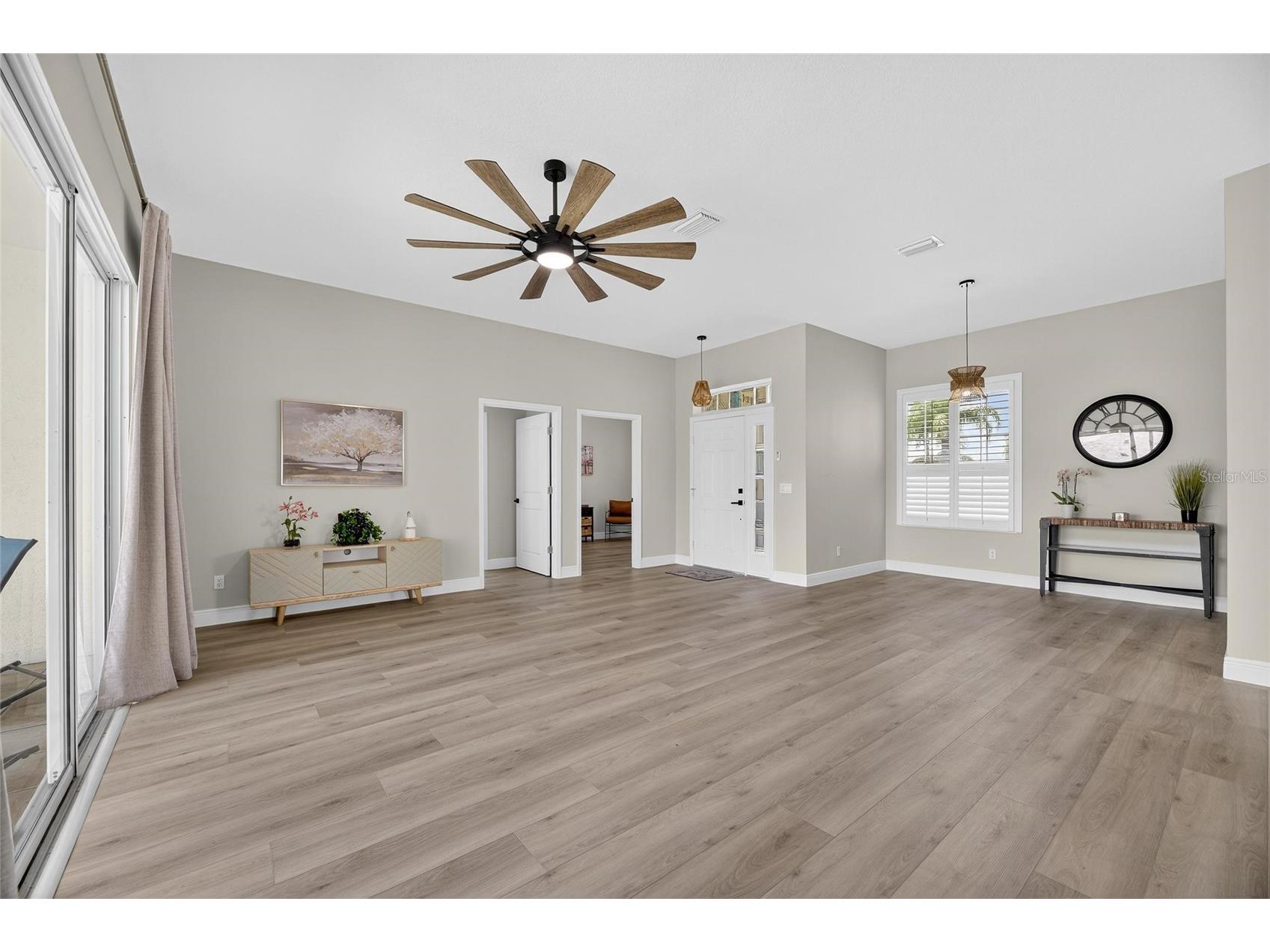 1103 Villeroy Drive Sun City Center FL 33573 TB8516215 image4