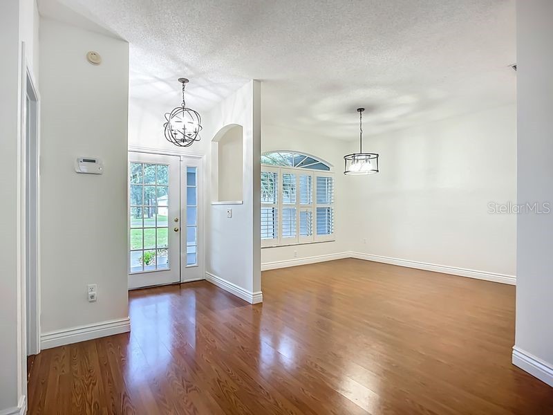 1103 Woodview Way Bradenton FL 34212 NS1085426 image8