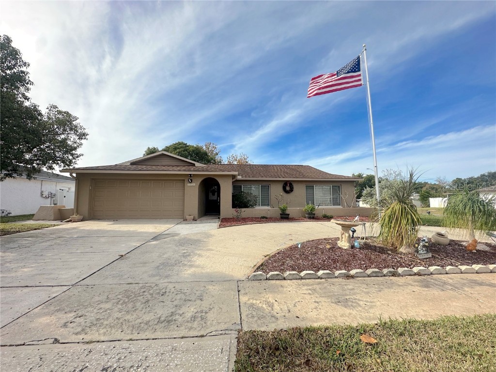 11031 Island Pine Drive Port Richey FL 34668 W7860368 image1