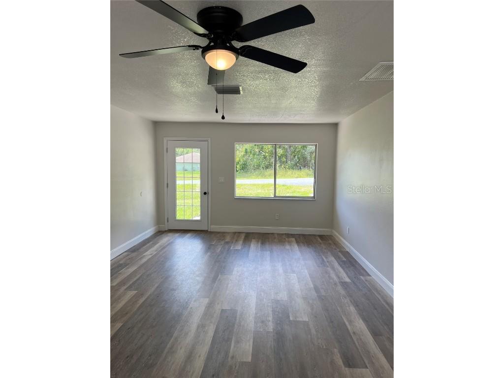 11031 Spoonbill Road Weeki Wachee FL 34613 W7878393 image3