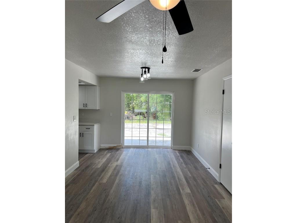 11031 Spoonbill Road Weeki Wachee FL 34613 W7878393 image4