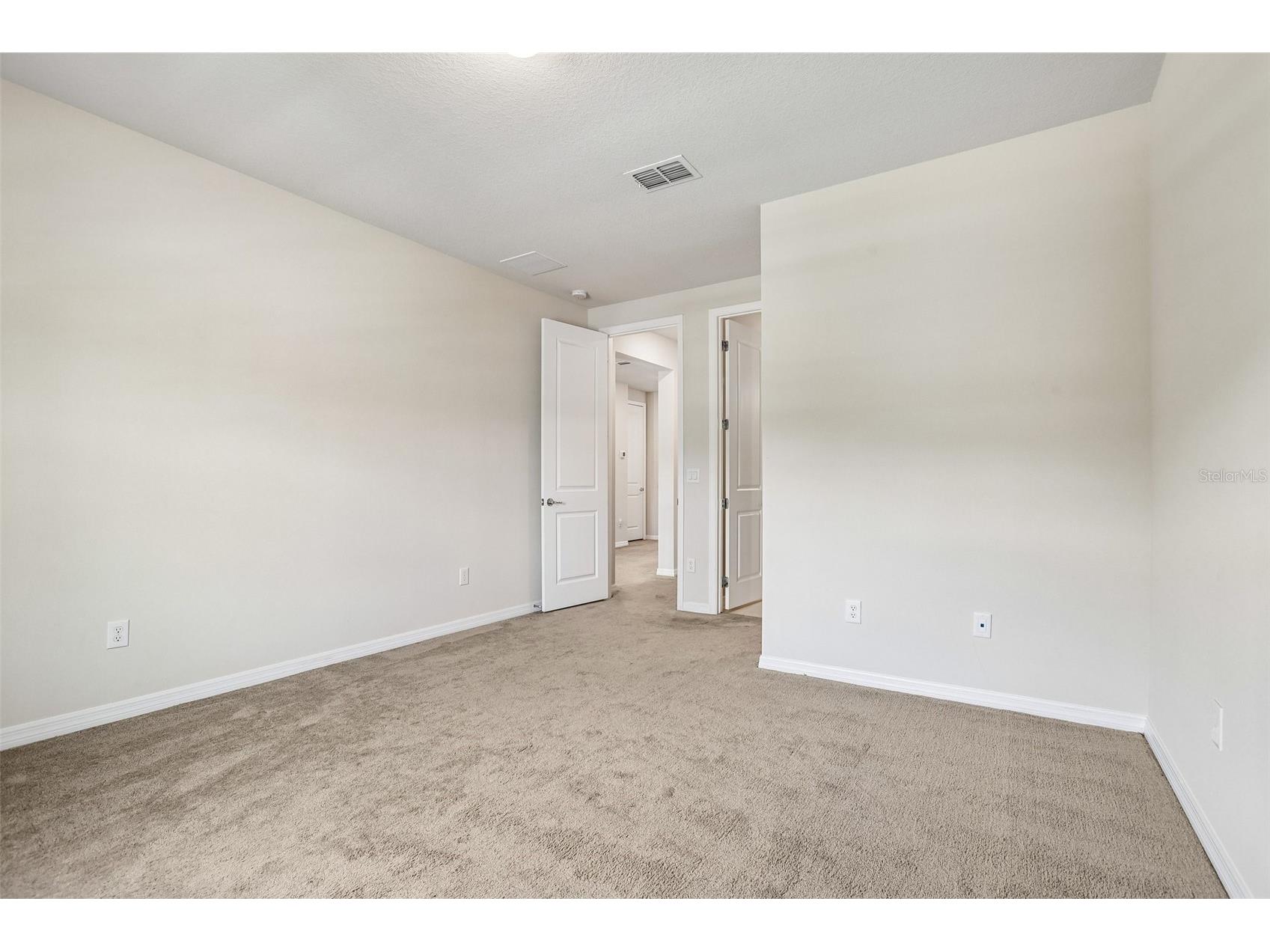 11032 Sundrift Drive Tampa FL 33647 TB8512370 image32