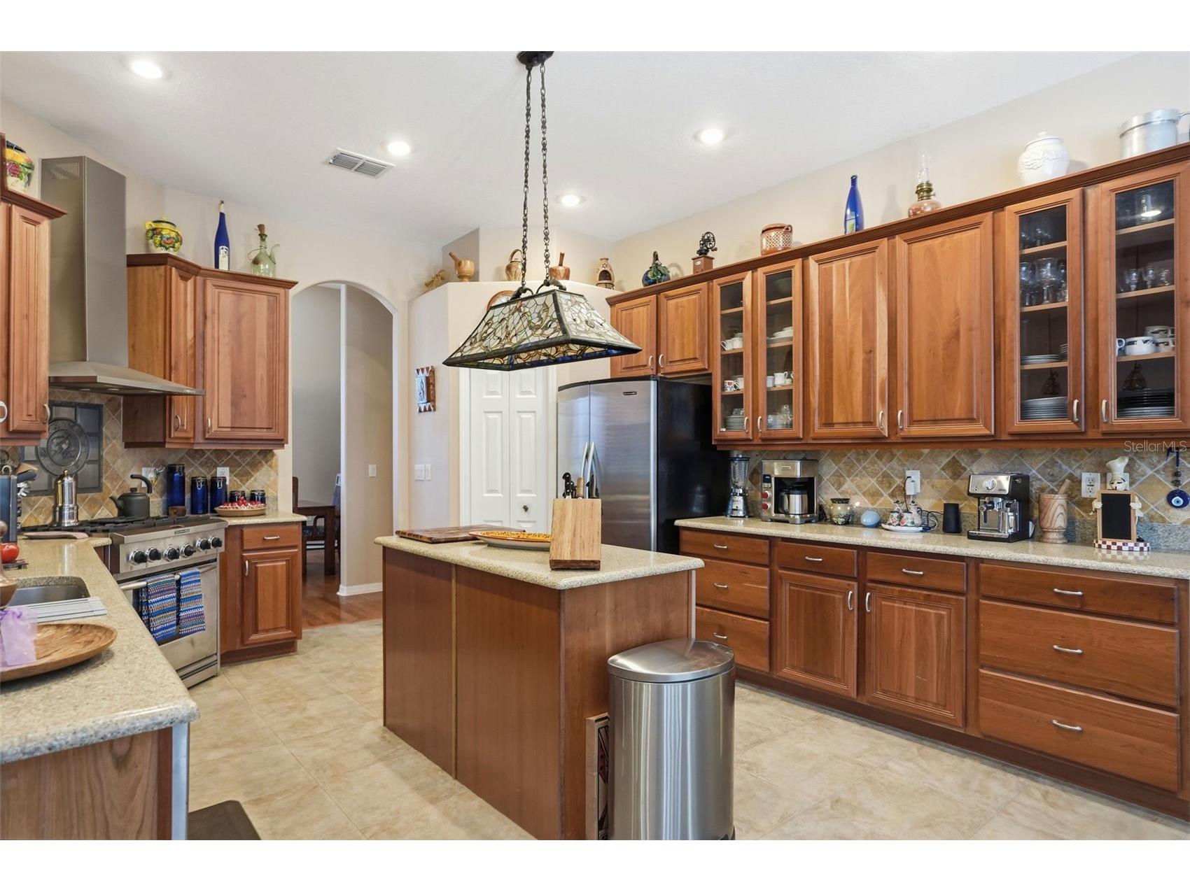 11033 Baywind Court Weeki Wachee FL 34613 W7883764 image8