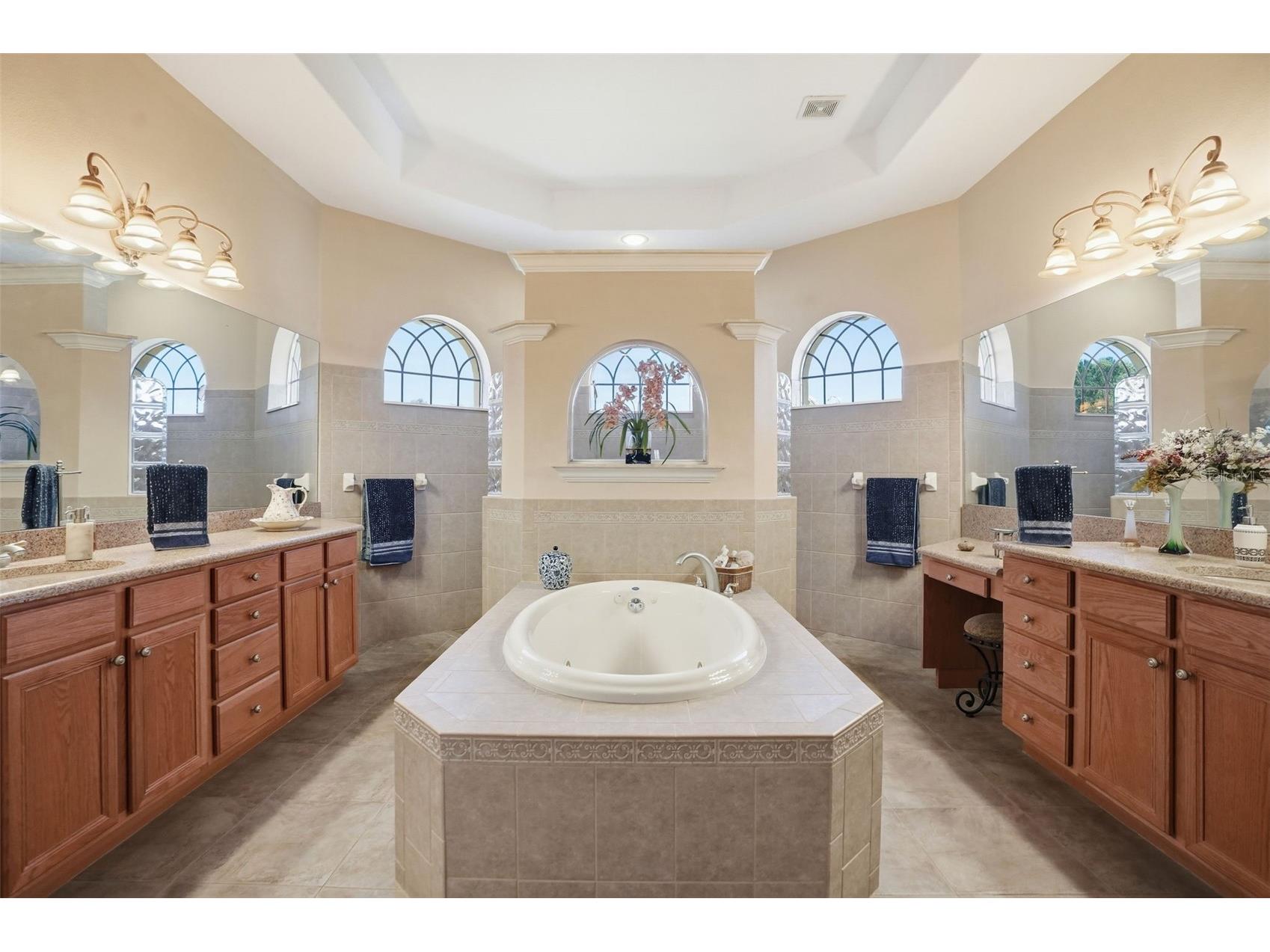 11033 Baywind Court Weeki Wachee FL 34613 W7883764 image9
