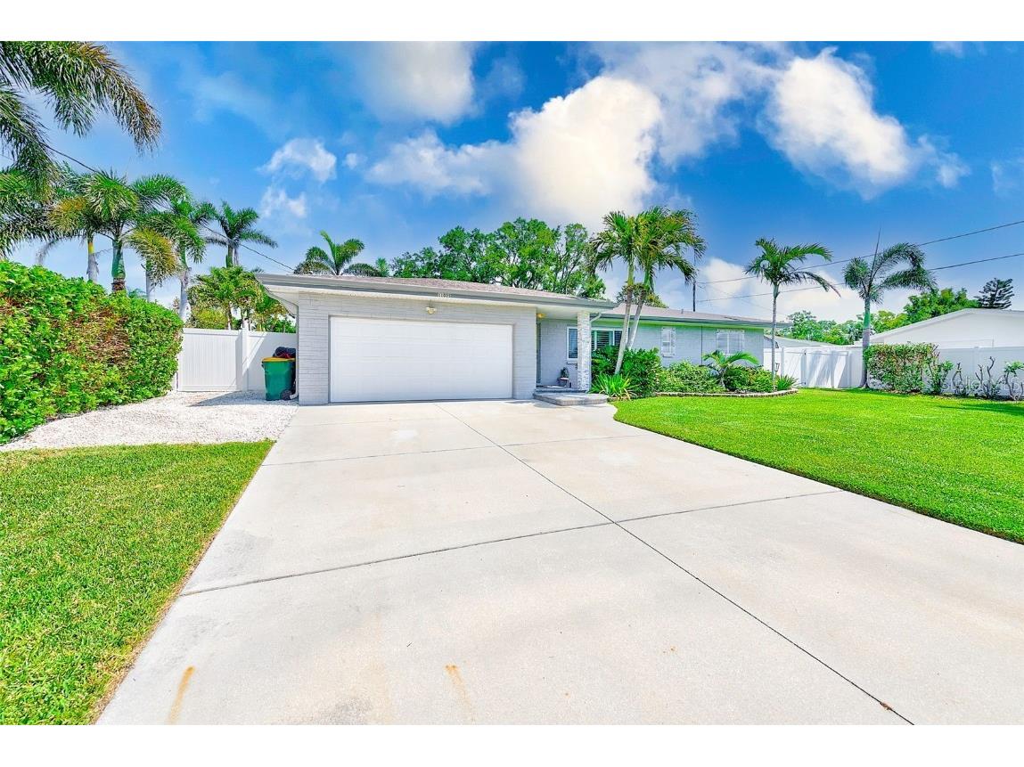 11035 Huron Road Saint Petersburg FL 33708 TB8374150 image1