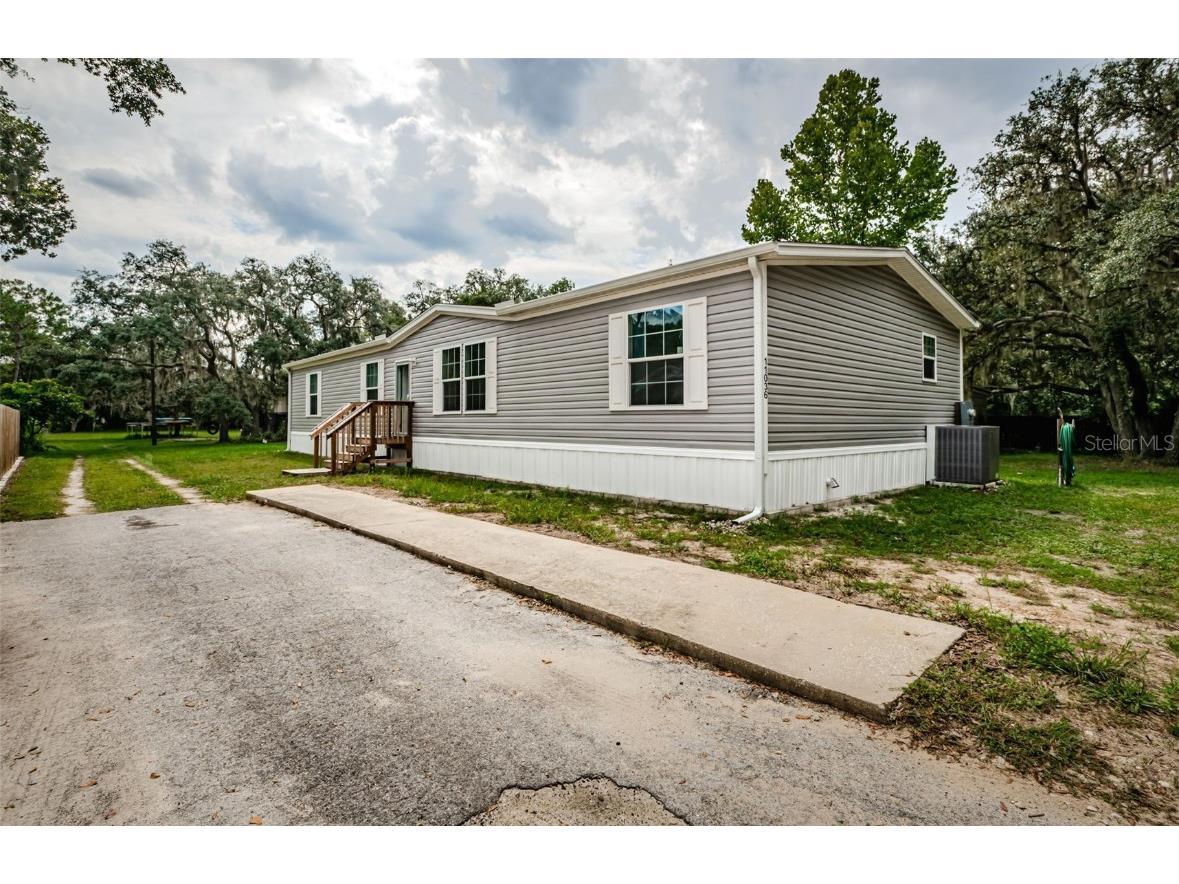 11036 Tracey Court New Port Richey FL 34654 U8250809 image1