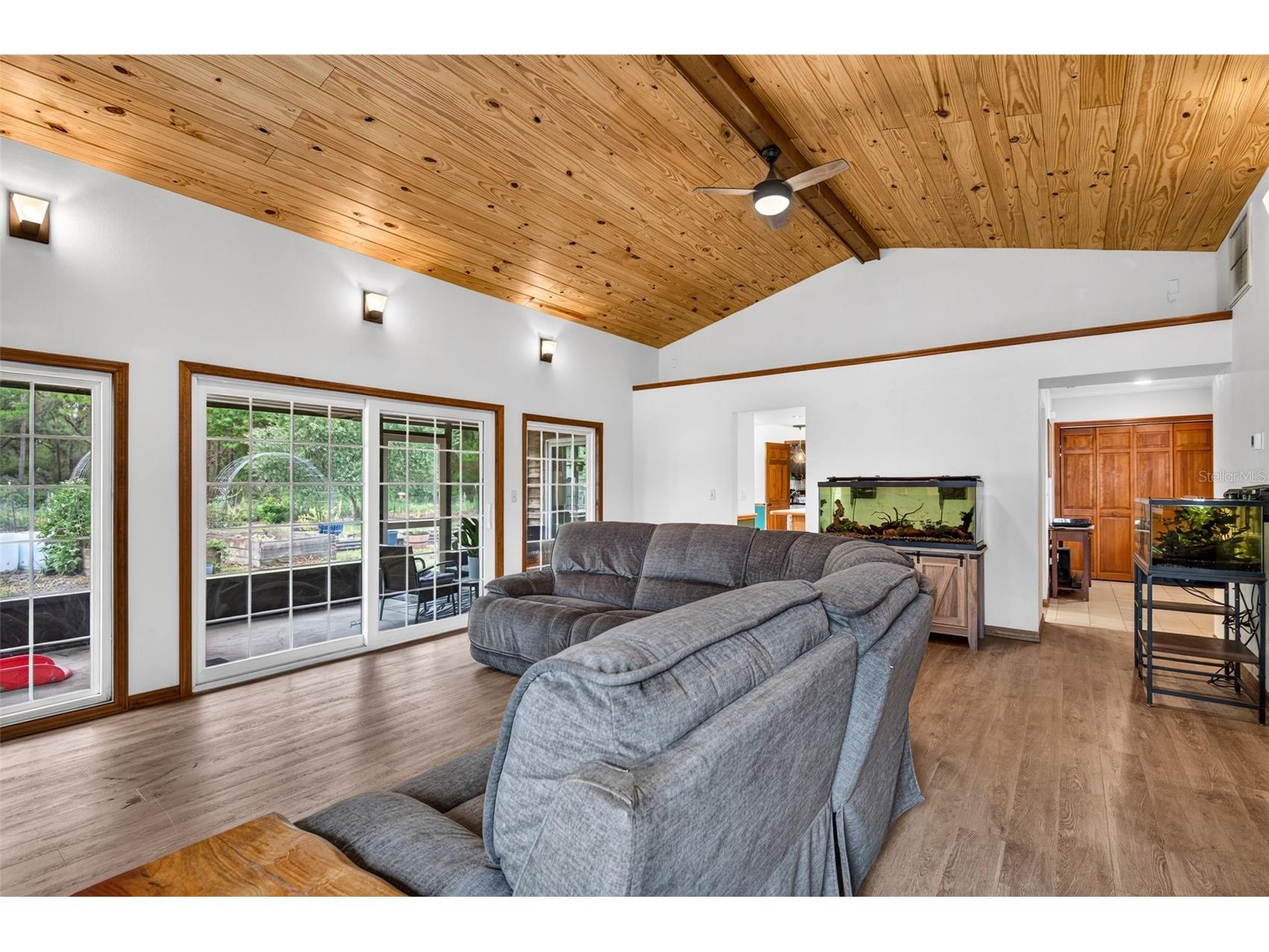 11037 Gifford Dr Spring Hill FL 34608 TB8523883 image18
