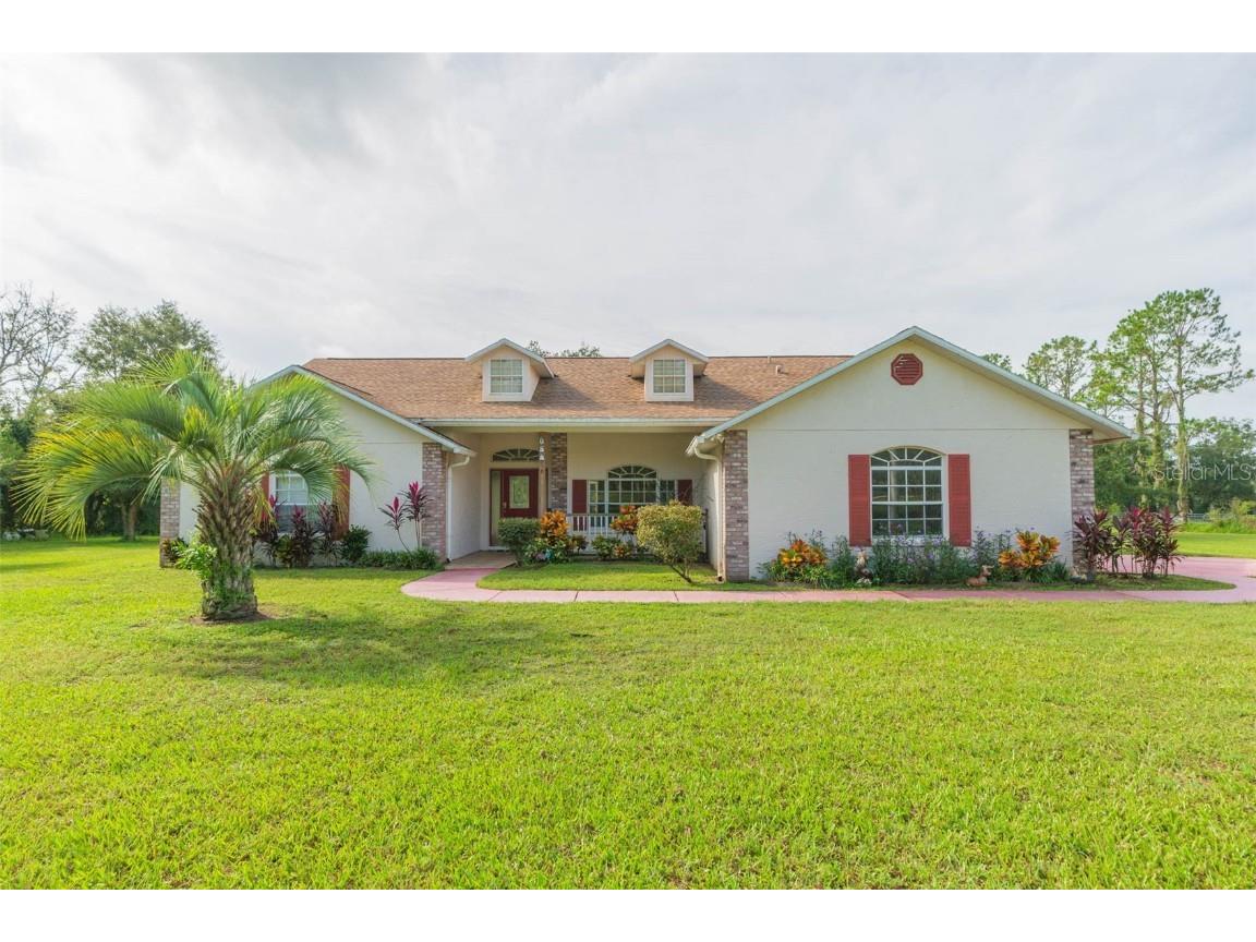 11038 Huckelby Lane San Antonio FL 33576 T3547537 image1