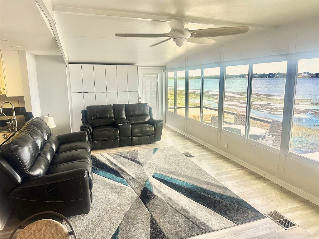 11039 100th Street #310 Largo FL 33773 - LAKE SEMINOLE TB8433370 image6