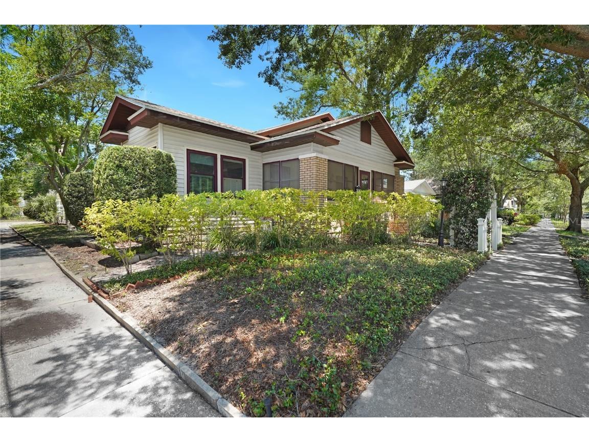 1104 12th Street N Saint Petersburg FL 33705 O6117085 image1