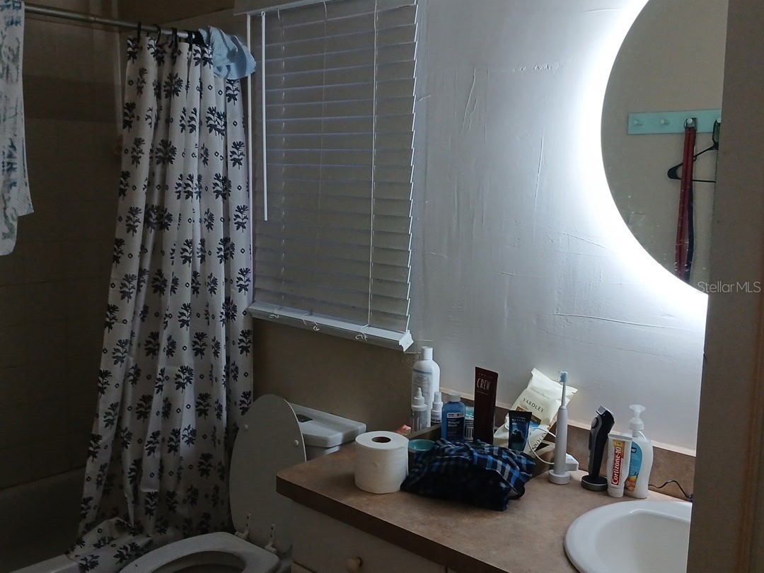 1104 67th Avenue W Bradenton FL 34207 A4690641 image6