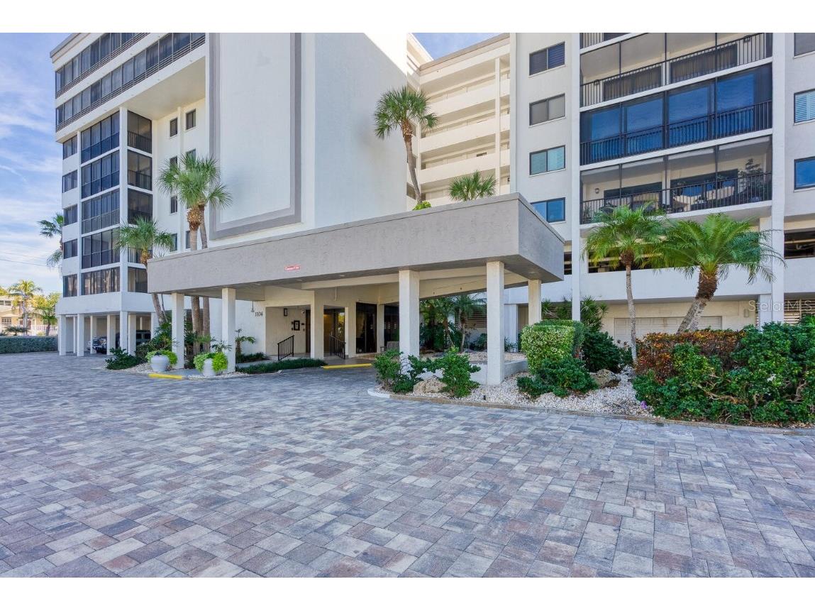 1104 Benjamin Franklin Drive #515 Sarasota FL 34236 - GULF OF MEXICO A4673918 image3