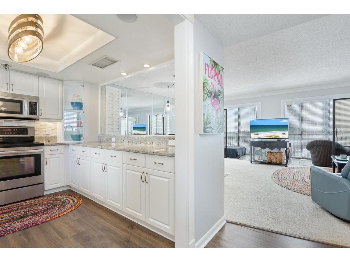 1104 Benjamin Franklin Drive #515 Sarasota FL 34236 - GULF OF MEXICO A4673918 image5