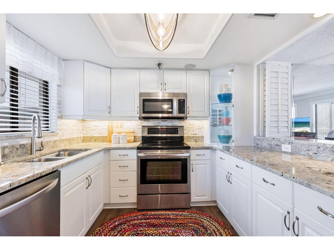 1104 Benjamin Franklin Drive #515 Sarasota FL 34236 - GULF OF MEXICO A4673918 image7
