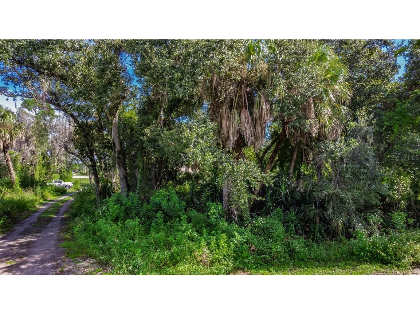 1104 Buena Vista Circle Port Charlotte FL 33953 C7514604 image2