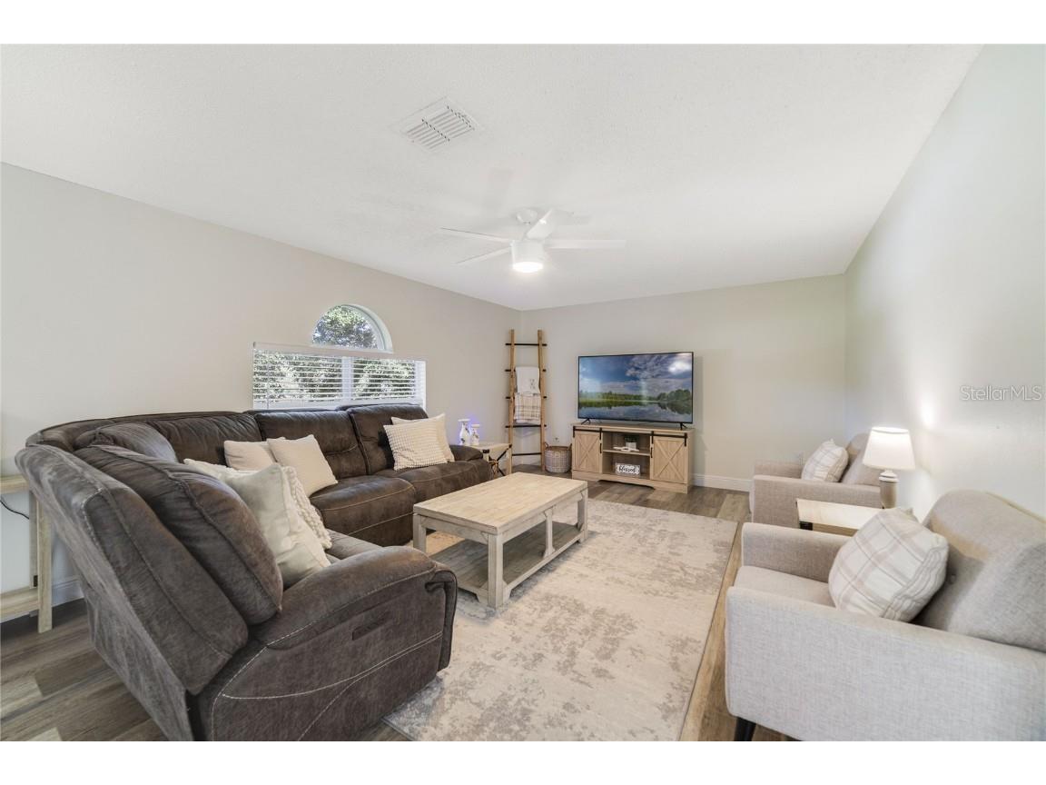 1104 Chateau Circle Minneola FL 34715 O6329179 image10