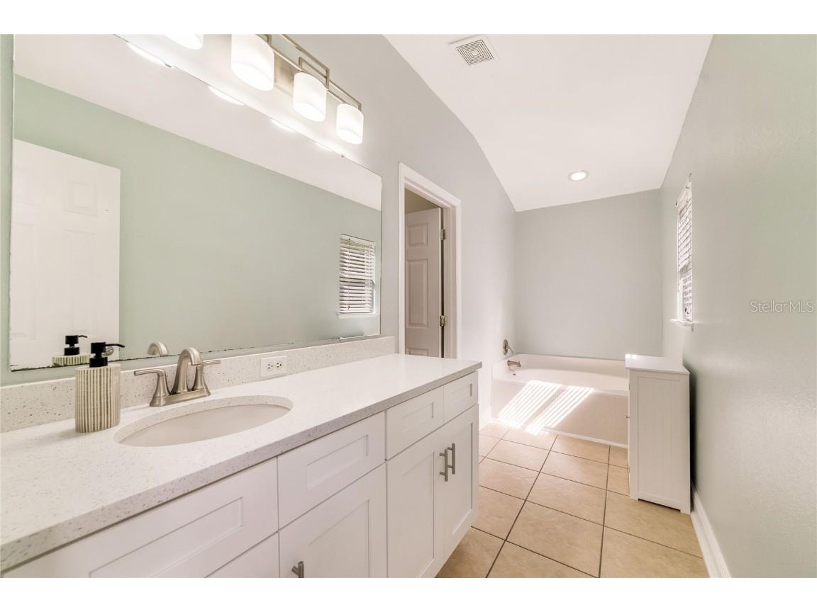 1104 Chateau Circle Minneola FL 34715 O6329179 image23