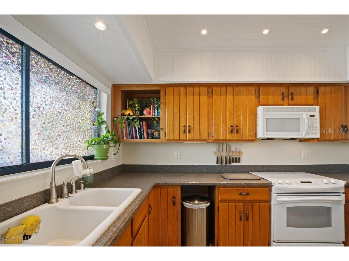 1104 Country Club Drive #A-4 Lake Wales FL 33898 P4933962 image6