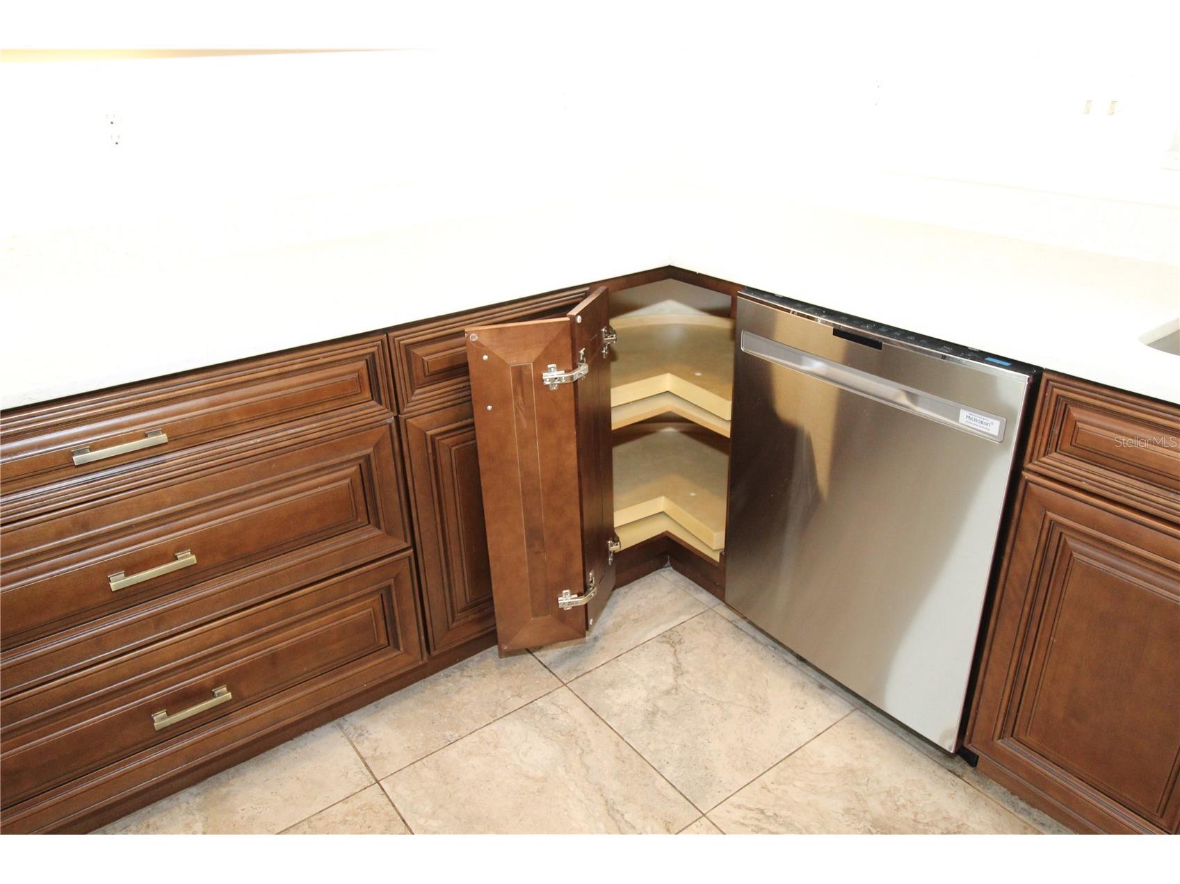 1104 Desert Hills Drive Sun City Center FL 33573 TB8508581 image8
