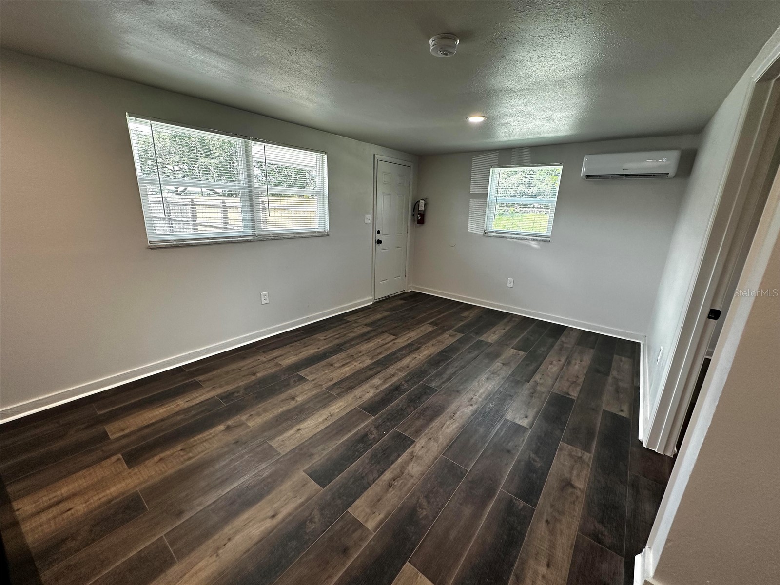 1104 E 140th Avenue #B Tampa FL 33613 TB8529643 image11