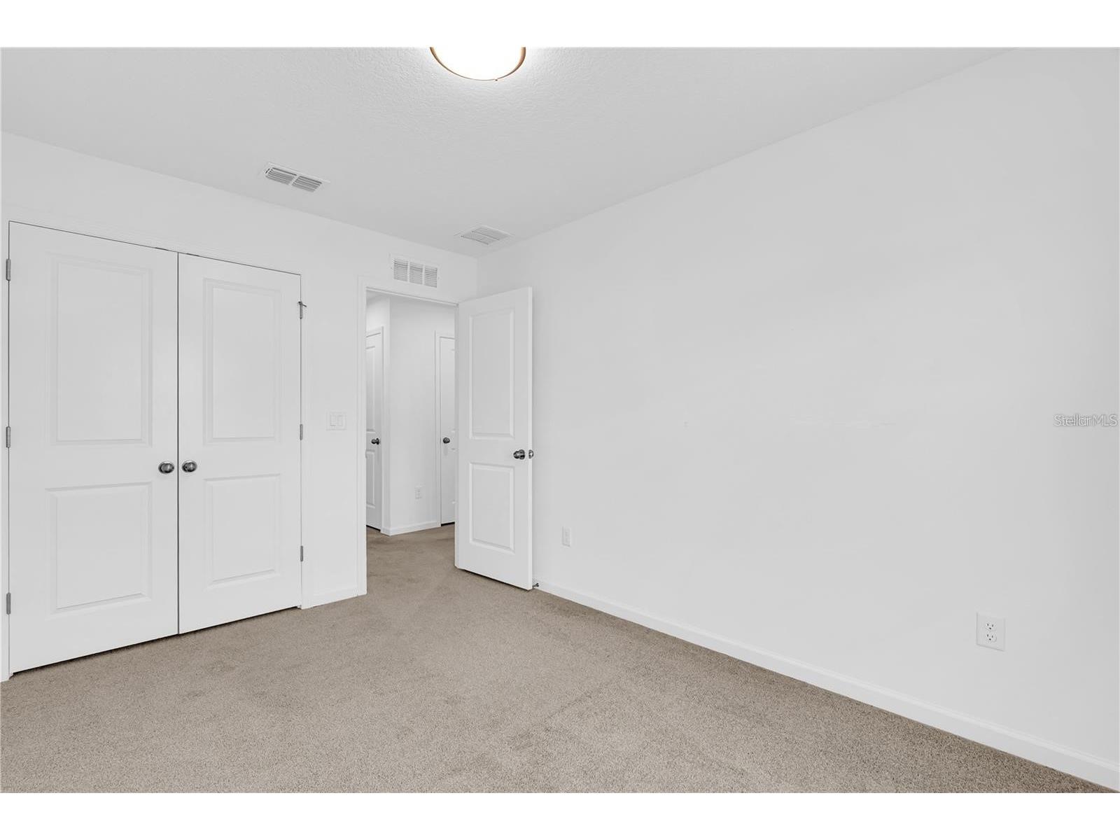 1104 Lakeshore Breeze Place Kissimmee FL 34747 O6402729 image17