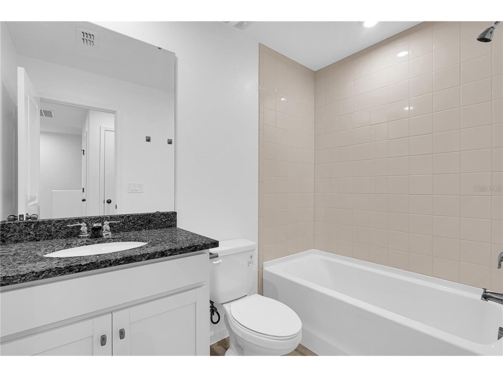 1104 Lakeshore Breeze Place Kissimmee FL 34747 O6402729 image19