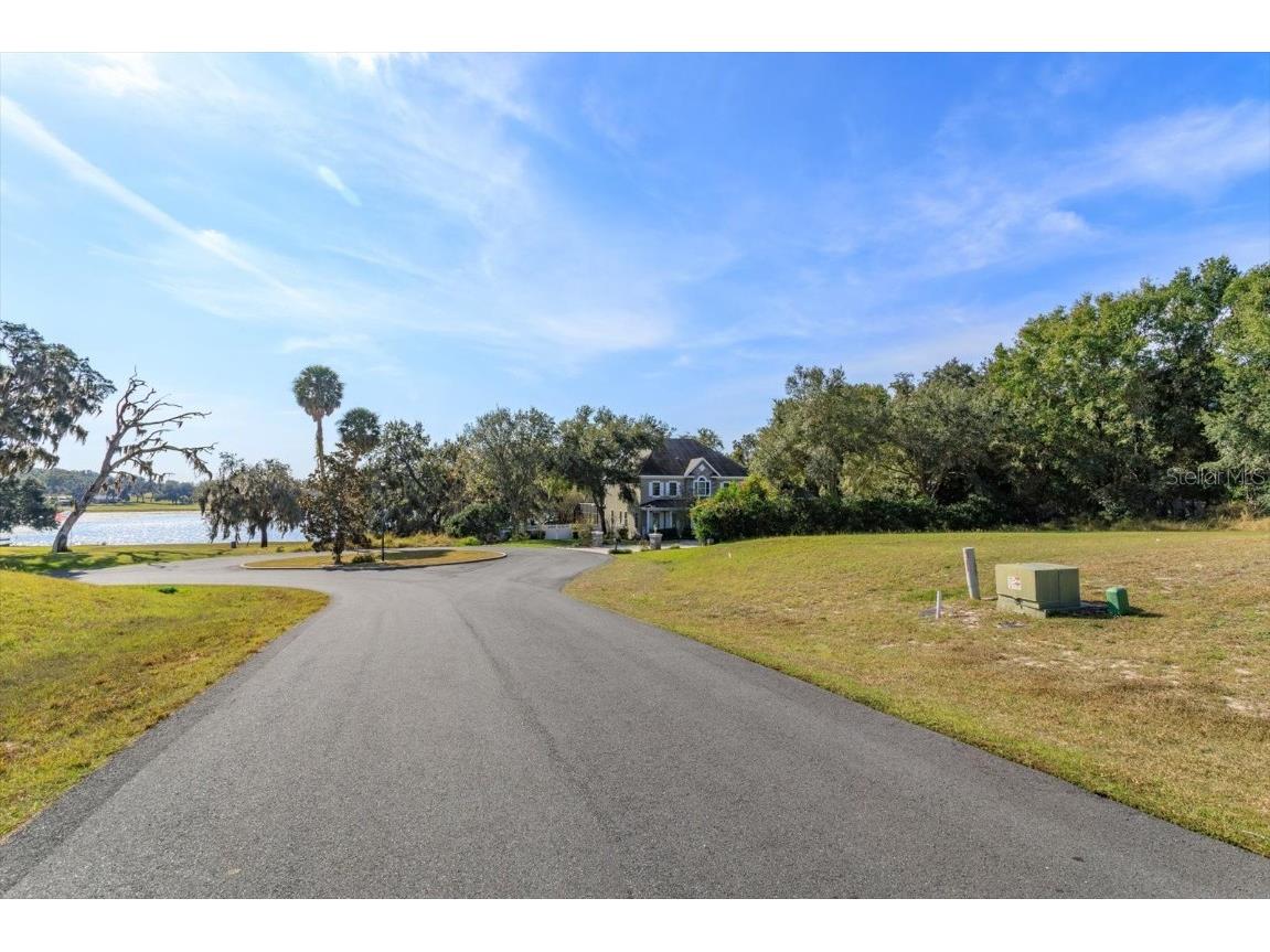 1104 Myrtle Breezes Court Fruitland Park FL 34731 O6364759 image1